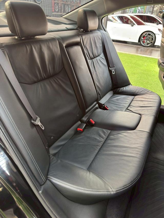 HONDA CIVIC 1.8 ES ปี 2014 ไม่มีชน จมน้ำ ไมล์แท้ พาช่างมาเช็คได้เลย 11