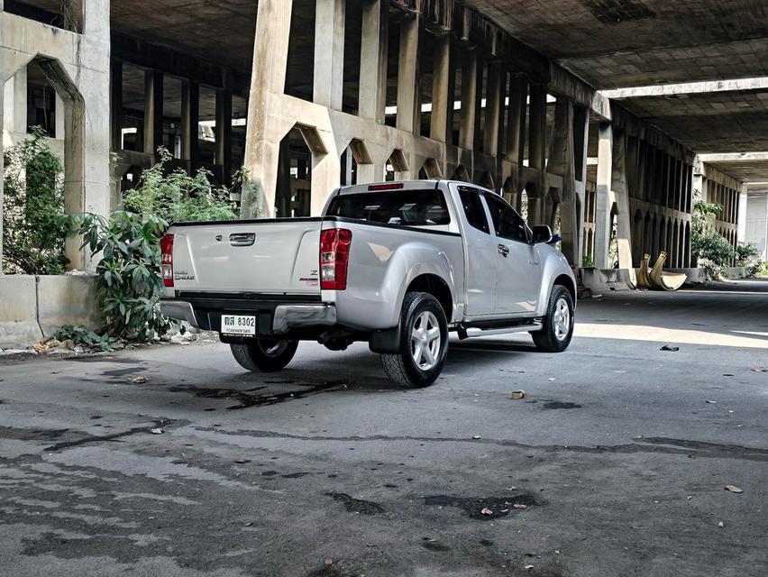 ISUZU DMAX Hi - Lander Cab 2.5 VGS Z ปี 2013 เกียร์ ธรรมดา สีเทา เครื่องยนต์ดีเซล ไมล์เพียง 57,286 km.  5