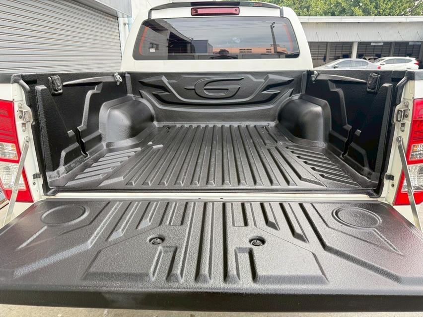  ISUZU D-MAX HI-LANDER CAB-4 1.9Ddi L 2018 เกียร์ธรรมดา ดีเซล มือเดียวป้ายแดง 12
