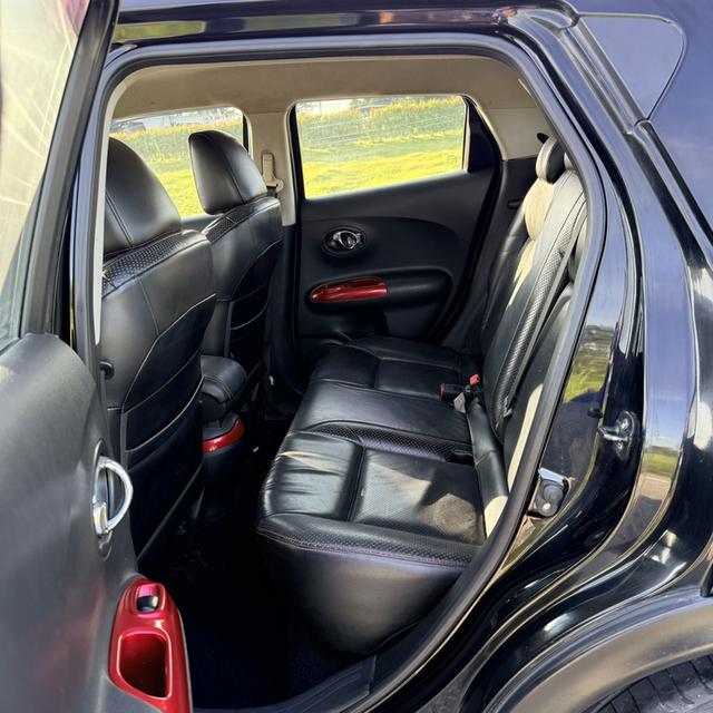 Nissan Juke 1.6 V AUTO 2015 ตัวท็อป 10