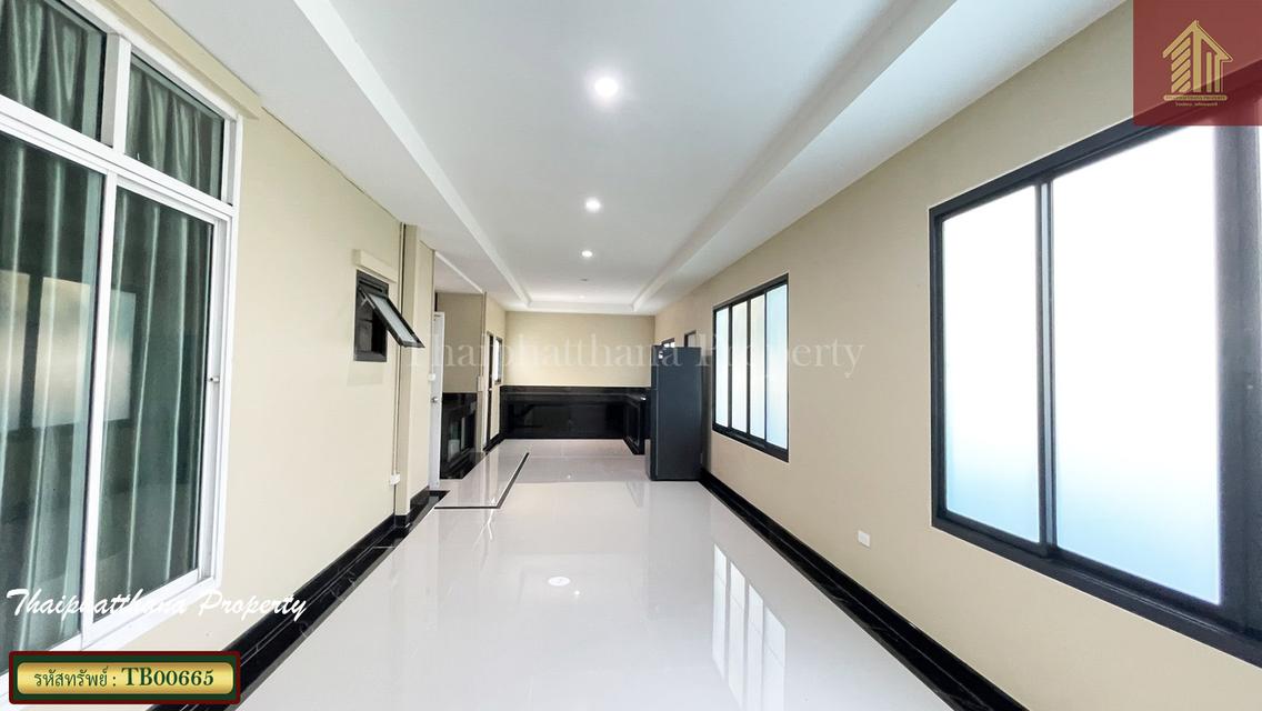 บ้านลลิล เดอะยัง เอ็กซ์คลูทีฟ อ่อนนุช-วงแหวนฯ-สุวรรณภูมิ 18