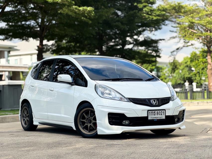 รหัสรถ AVA8021 🇯🇵 Honda Jazz 1.5 SV Top สุด ปี 2013