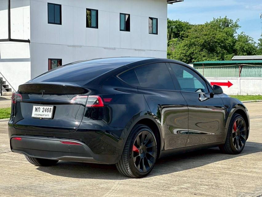 Tesla Model Y Long Range 2023  6