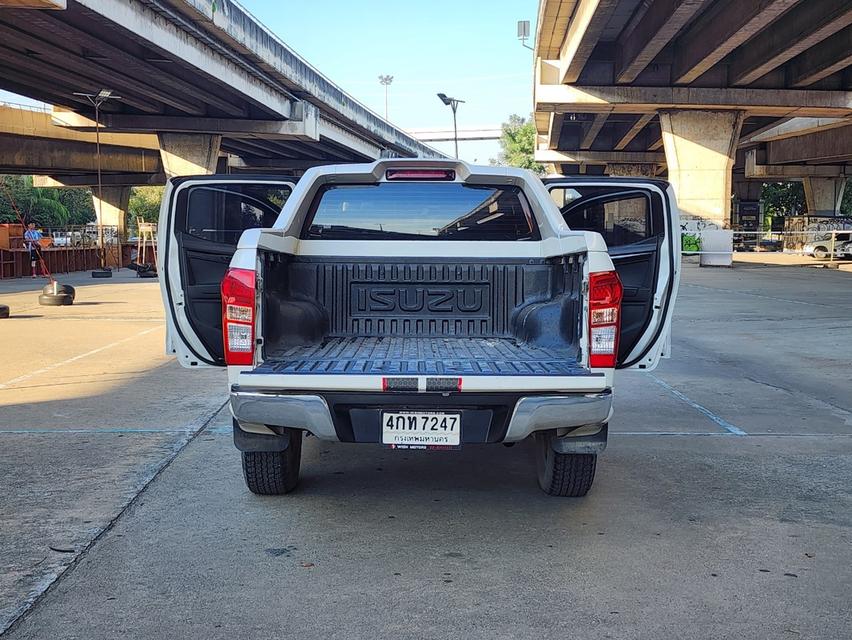 ขายรถ Isuzu D-max 2.5 Hi-Lander X-series Ddi VGS ปี 2015 สีขาว เกียร์ออโต้ 16