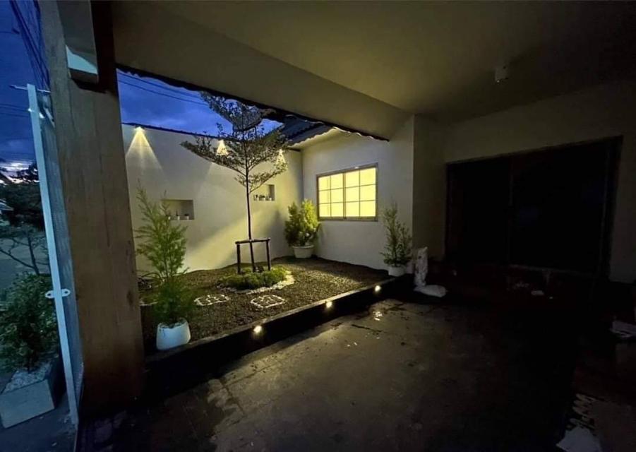 มองหาบ้านคุณภาพ ทำเลดี ในเมือง หลังนี้ราคาเริ่มต้นเพียง 1.95 ล้าน อยู่กลางเมือง ทำเลดีมาก หมู่บ้านเงียบสงบ ทางเข้าออกสะดวก สิ่ 3