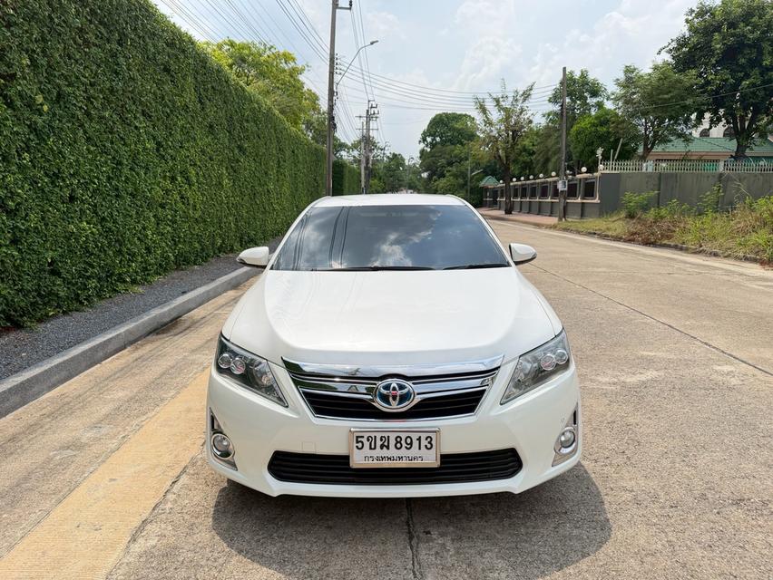 2013 TOYOTA CAMRY, 2.5 Hybrid (สีขาว)💵ราคาพิเศษ 388,000 บาท💵
