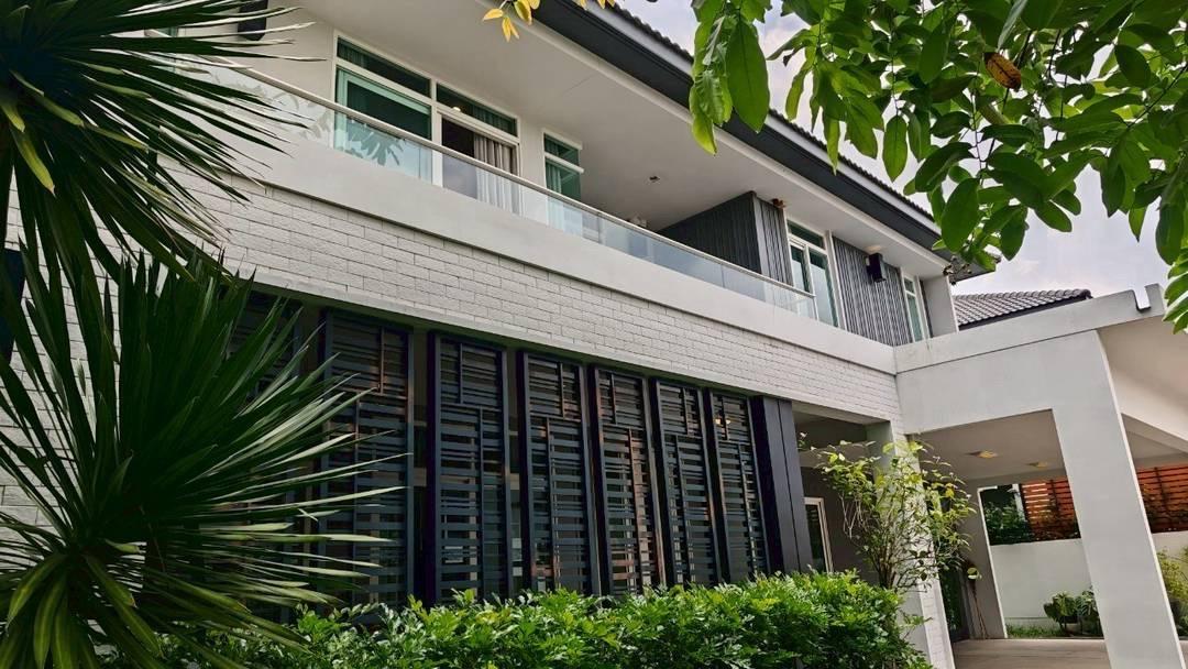 บ้านหลังมุม ทำเลพรีเมียม โครงการมัณฑนา ราชพฤกษ์ – สะพานมหาเจษฎา 1