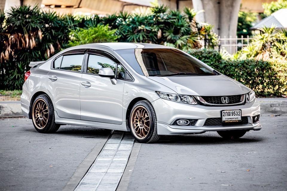Honda Civic Fb 1.8S สีเทา ปี 2013 แท้ เกียร์ออโต้ มือเดียวป้ายแดง