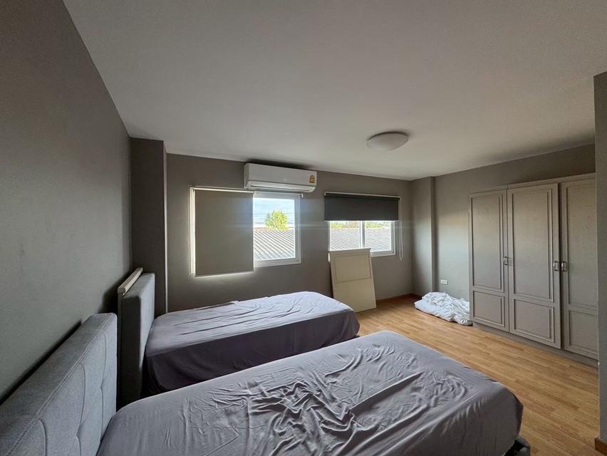 ขายทาวน์โฮม 3 ชั้น โครงการซีบิส โฮม เทิดราชัน ดอนเมือง กทม. 9