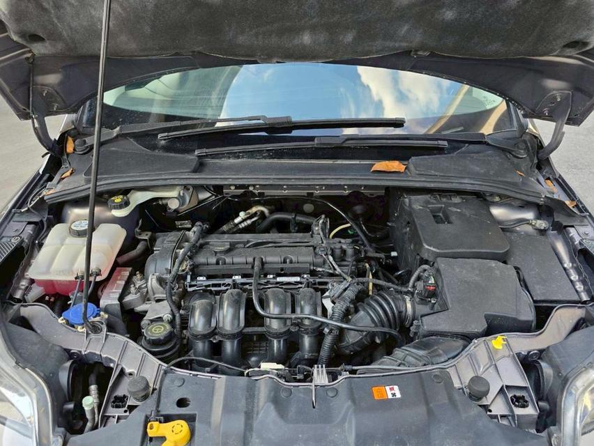 รหัสรถ WMT560 Ford Focus 1.6 Hatchback ปี 2013 12