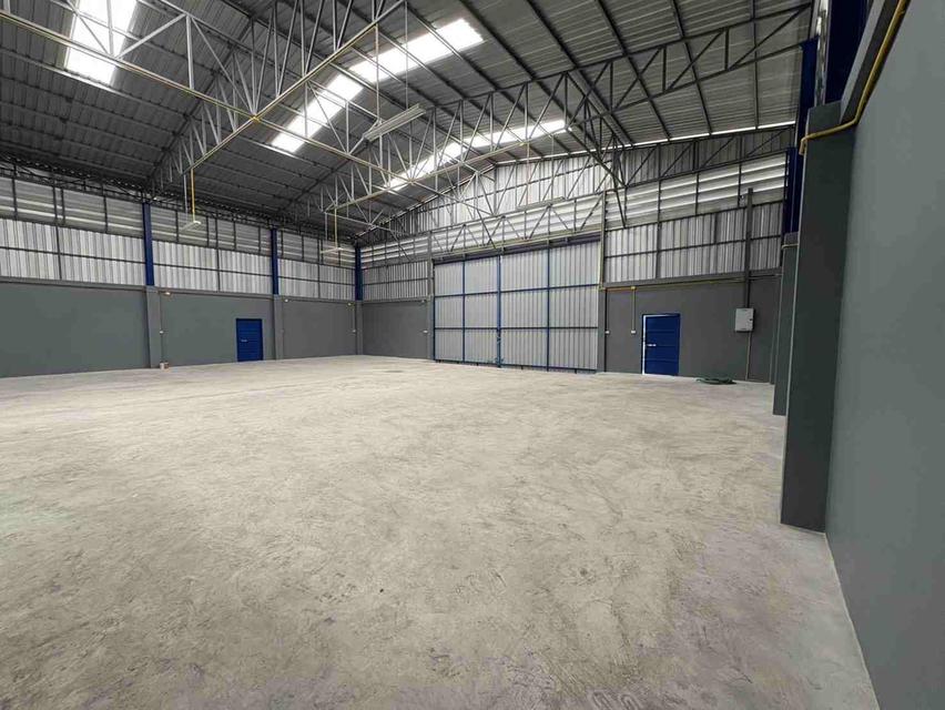 B1027 ให้เช่าโกดังสินค้าขนาด 400 ตารางเมตร ซอยลาดกระบัง14/1 5