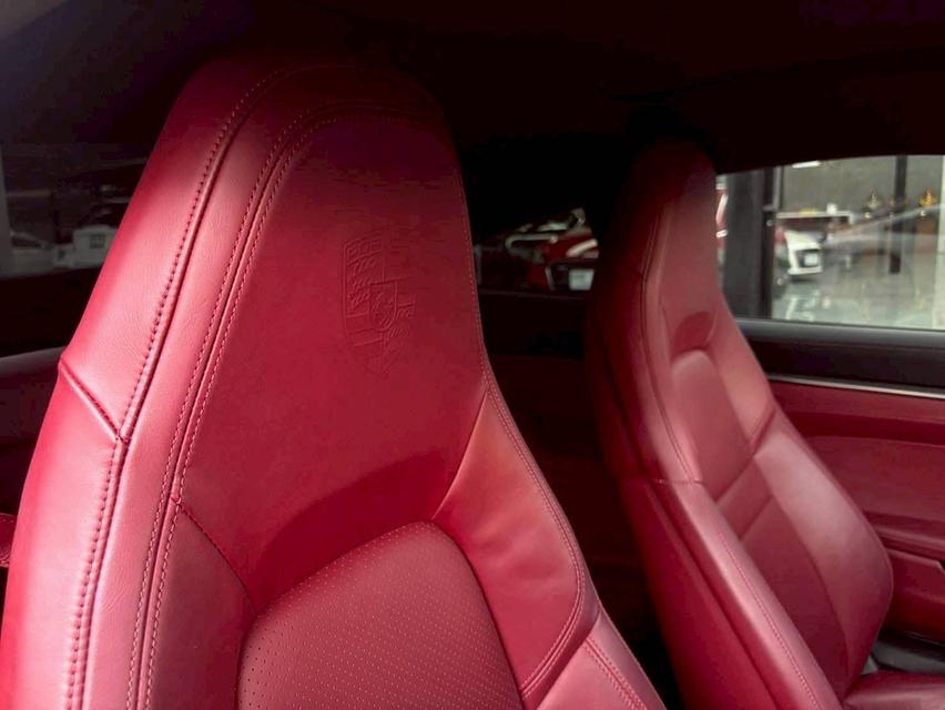 รหัสรถ KPV5214 2019 PORSCHE 992 S สีขาว  10