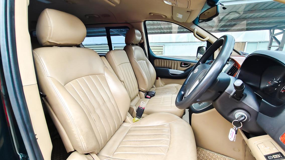 Hyundai H1 A2 2.5 Deluxe 2012 จด 2013 20
