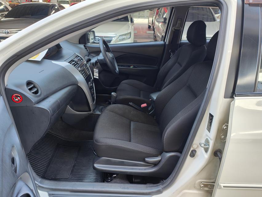 Toyota Vios 1.5 E AT  7