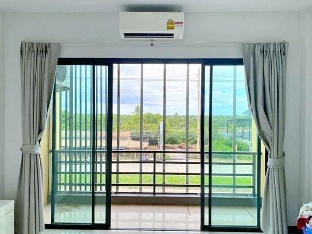 ฉะเชิงเทรา เมกะโฮม 1.6 กม.หลวงพ่อโสธร บางกรูด บ้านโพธิ์ อาคาร 3 ชั้น 23 ตร.วา. 280 ตร.ม. ติดถนนเมน 3 นอน 3 น้ำ พร้อมเฟอร