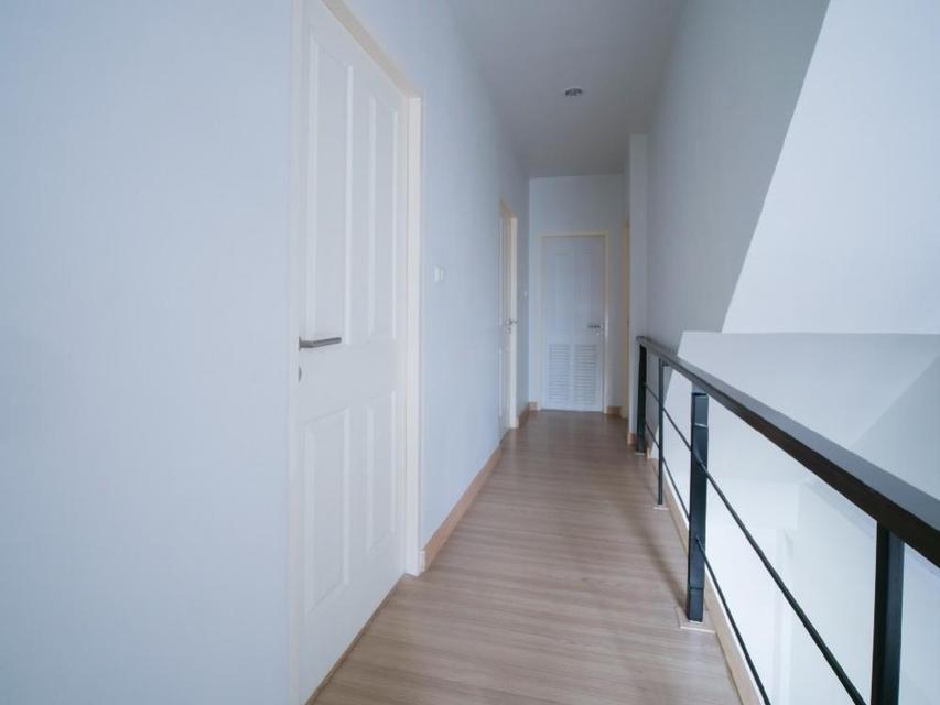 ให้เช่าหรือขายทาวน์โฮมภณาสิริ เรสซิเด้นท์สภาพใหม่ ทาว์นโฮม3ชั้น มีแอร์ทุกห้อง และห้องน้ำทุกชั้น พร้อมห้องรับแขก ห้องเก็บของ แยกเป็นสัดส่วน 9