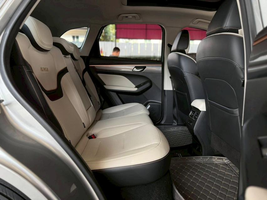 ปี 2022 HAVAL JOLION, 1.5 HYBRID ULTRA รถเข้าศูนย์ดูแลทุกระยะ รถมือเดียวคู่มือบุ๊คเซอร์วิส กุญแจสำรองครบ รูปที่ 10