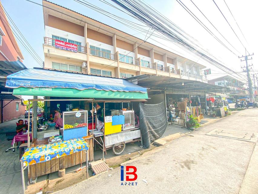 🔥 หลังมุมทำเลทอง! ตึกพาณิชย์ 3 ชั้น ย่านเอกทวีคูณ-ท่าทราย เพียง 3.29 ล้าน 💼 7