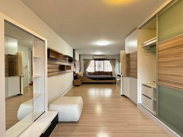 ขายทาวน์โฮม 3 ชั้น หมู่บ้านทาวน์พลัส เกษตร – นวมินทร์ หลังบุญถาวรเกษตรนวมินทร์ ใกล้เลียบด่วน **ขายพร้อมผู้เช่า 4
