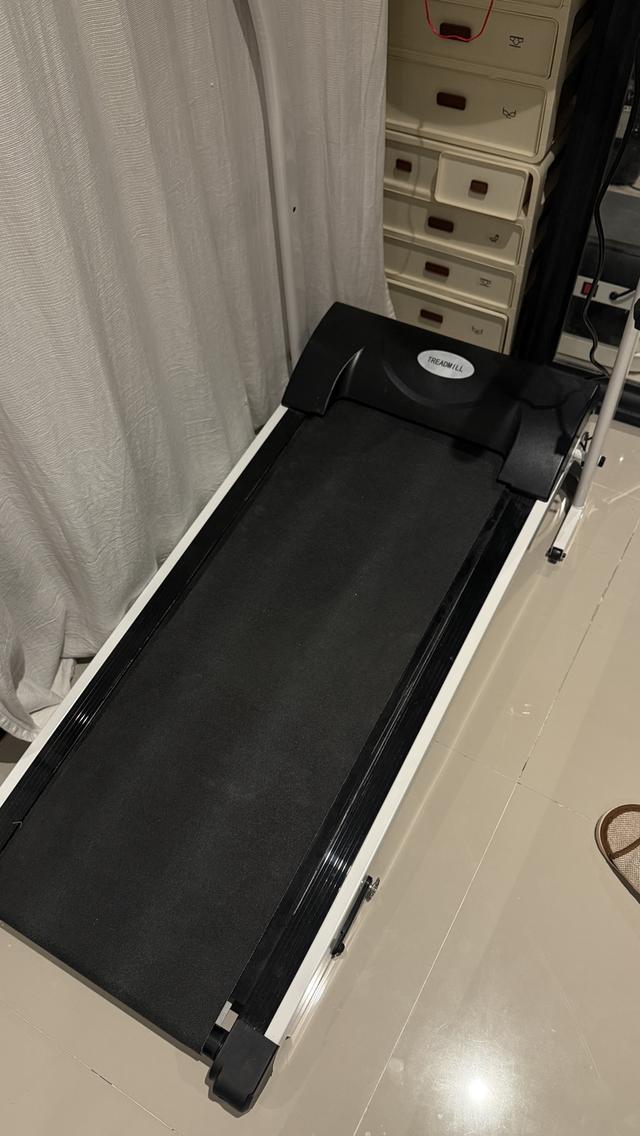 ลู่วิ่งไฟฟ้าkeep going max ลู่วิ่งไฟฟ้า 3.5HP พร้อมระบบรับแรงกระแทกสามารถพับเก็บได้ประหยัดเนื้อที่ปรับความชันได้ 3 ระดับ รับนํ้าหนักสูงสุด 350 kg มือ2 10