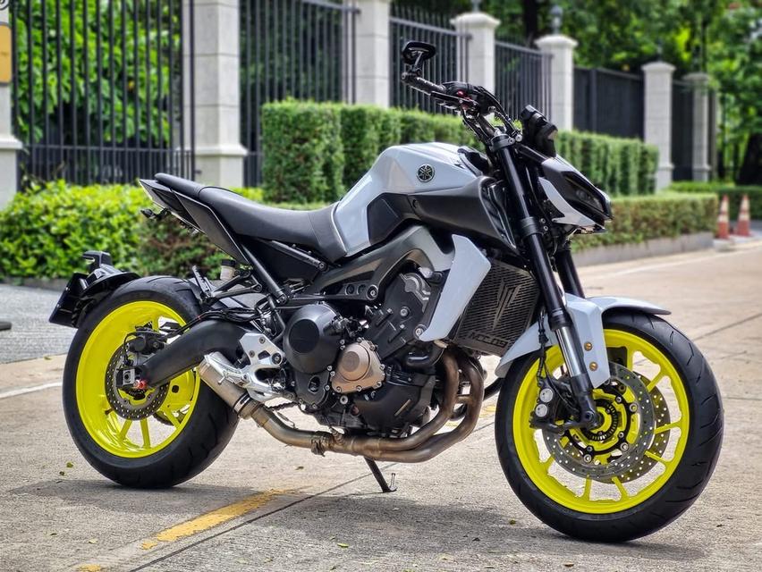 Yamaha MT09 สีเทา ปี 2018 6