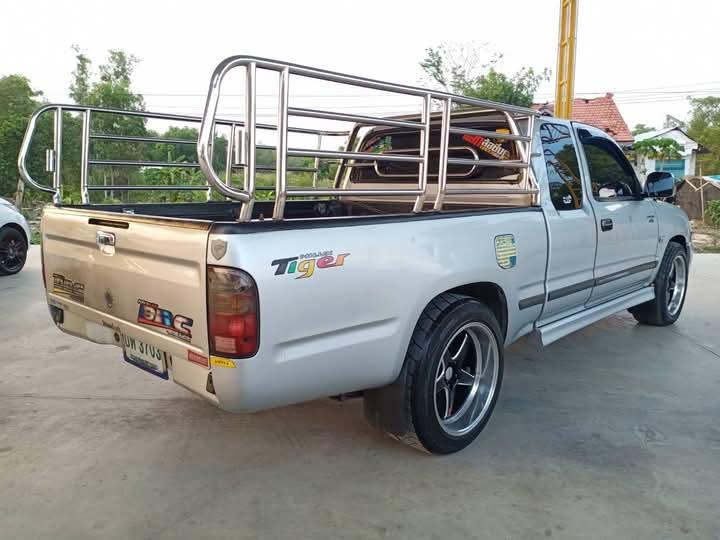 รีบขาย Toyota Hilux Tiger 3