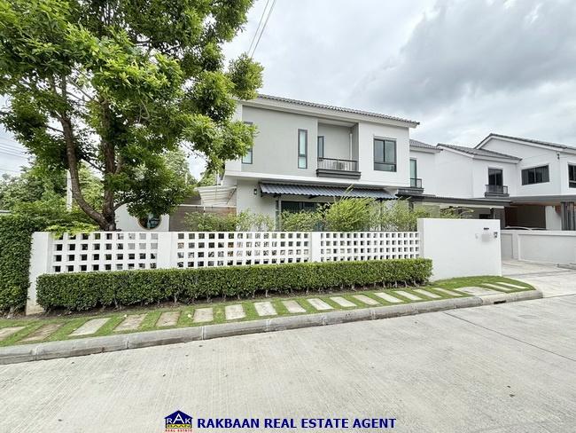 ขายบ้านเดี่ยวหลังมุม บิวท์อินทั้งหลัง มบ.พิมนารา ศรีนครินทร์-บางนา 62.6ตร.ว. 4นอน 3ห้องน้ำ มีห้องเมด+ห้องน้ำแยกเป็นสัดส่วน ราคา 11.5 ล้าน 2