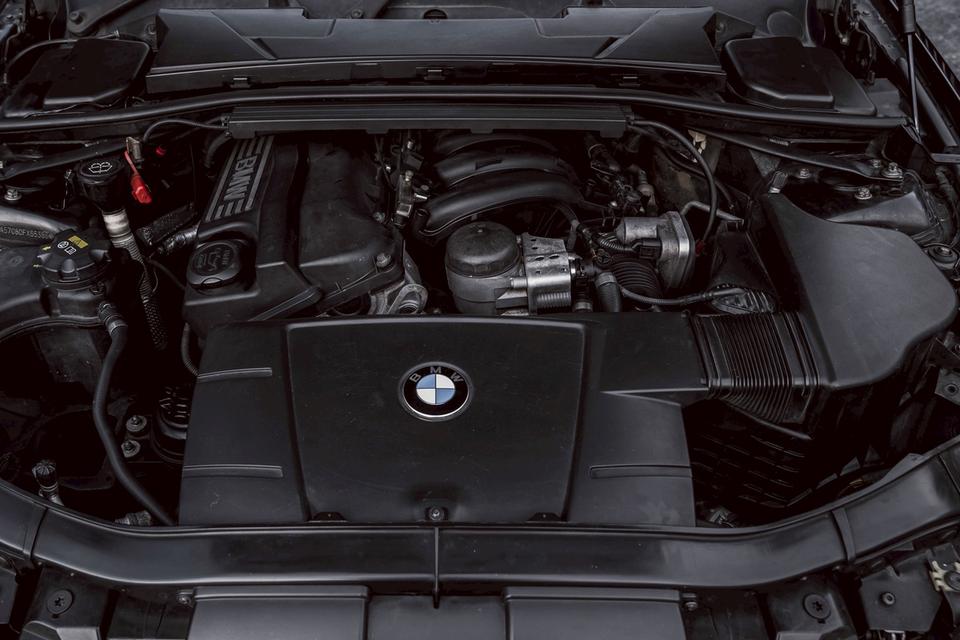 รหัสรถ 67GG5874 BMW 318i E90 ปี 2009 2