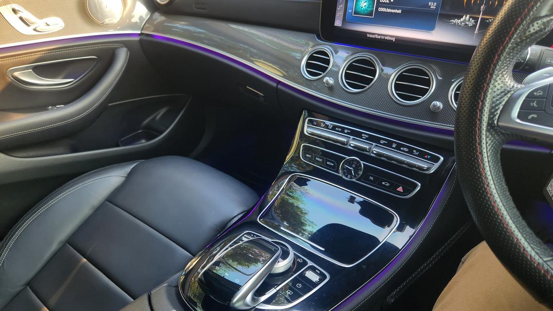 เจ้าของรถขายเอง Benz E350e 2018 ไมล์ 56,000 จดทะเบียนปี 2020 รถใหม่ ภายในใหม่ รูปที่ 12