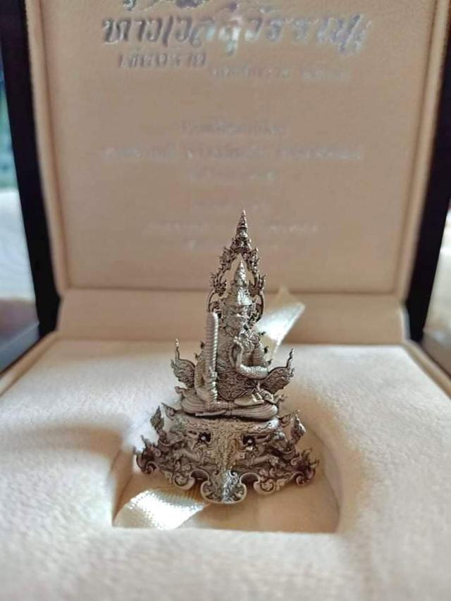 ท้าวเวสสุวรรณ พระธาตุดอยตุง เชียงราย ปี64 เนื้อเงิน อาจารย์เฉลิมชัยร่วมออกแบบ 13