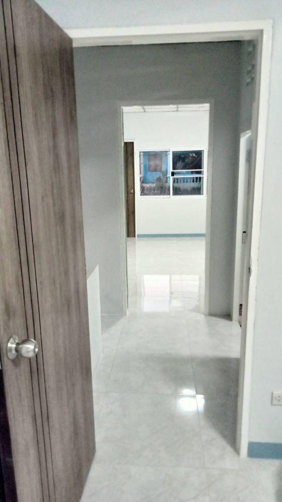 ขายทาวน์เฮาส์ 2 ชั้น หมู่บ้านเจริญลาภ 3 ปทุมคลอง 4 คลองหลวง บิ้วอินใหม่ ใกล้ม.ธรรมศาสตร์ ถูกสุดในย่านนี้ 6