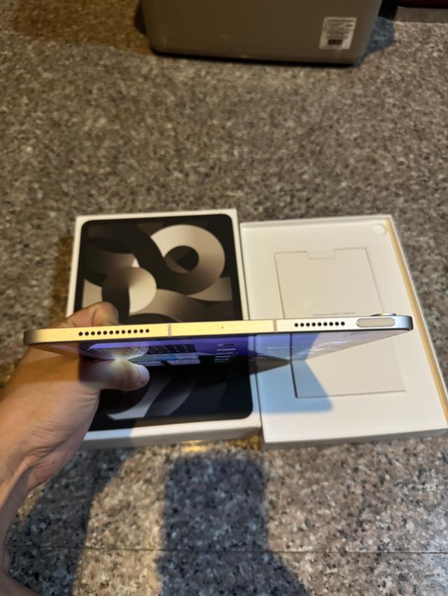 ขายiPadAir5M1สีหายากStar Light256กิ๊กWifi Celluerใส่ซิมได้ตัวTopยกกล่องไร้รอยตกถูกๆ