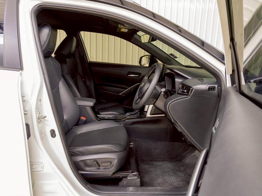 ขาย Toyota Cross 1.8Hybrid GR Sport ปี22 11