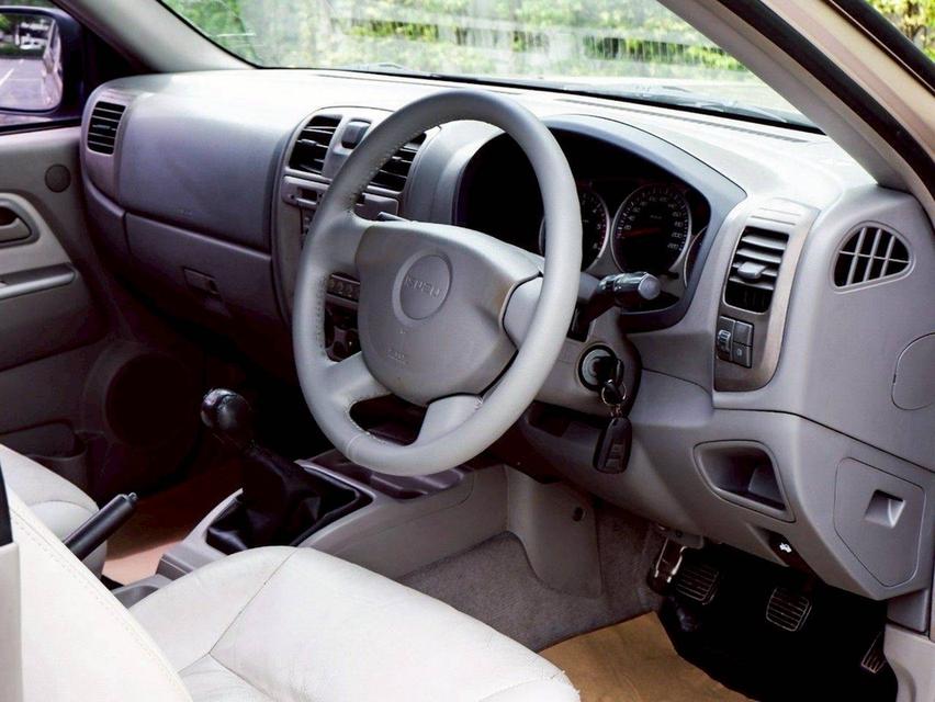 รหัสรถ QT8261 Isuzu mu-7 3.0 ดีเซล คอมมอนเรล เกียร์ธรรมดา ปี 2005 14