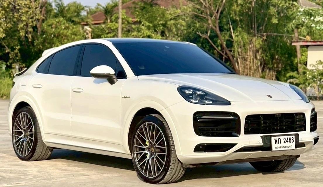 Porsche Cayenne E-Hybrid Coupe Sport Design