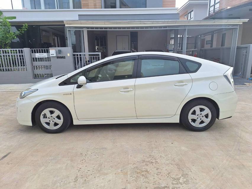 โตโยต้าพรีอุส 1.8 HYBRID ออโต้ ปี2011 8