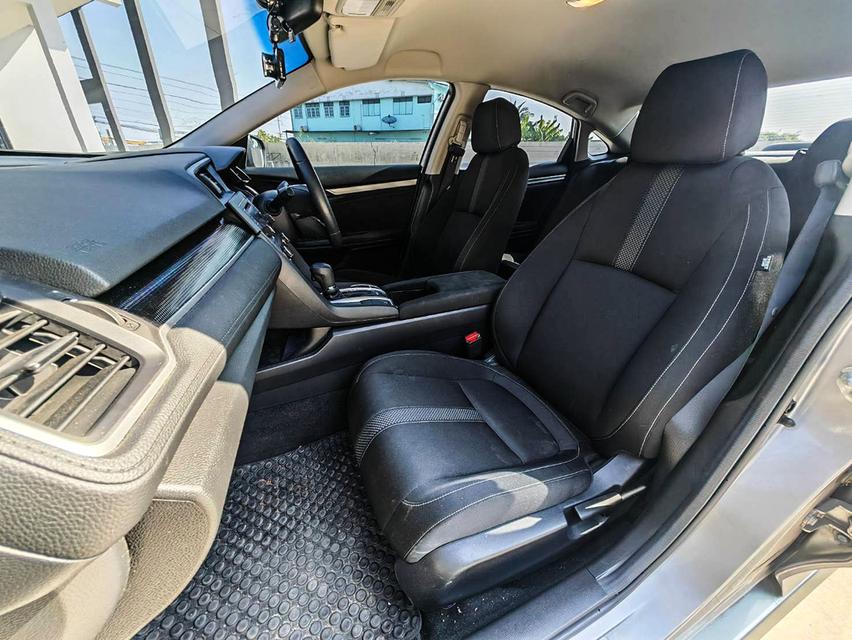 ขาย HONDA CIVIC FC 1.8 E ปี 2021 ไมล์แท้ 30,000 กม. 10