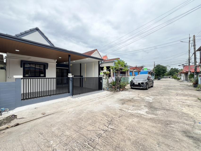 บ้านชั้นเดียว 26 ตรว. หมู่บ้านนันทวัน 5 เลียบวารี 11 หนองจอก ฟรีเฟอร์นิเจอร์ แถมแอร์ 19