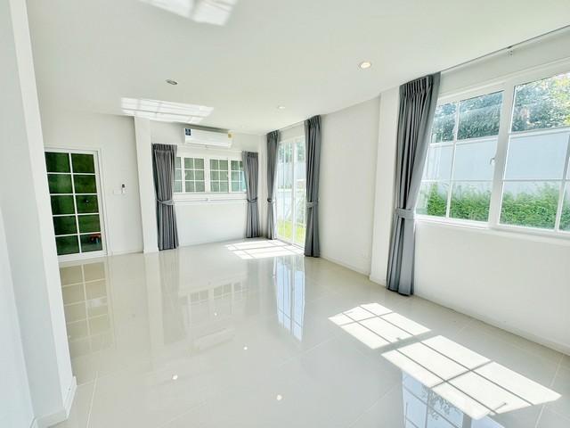 บ้านเดี่ยว ใกล้ เซ็นทรัลเวสต์เกต ชวนชื่น พาร์ค ปิ่นเกล้า - กาญจนา หลังริม 50 ตร.ว. สวยสุดในโครงการ ฟีลบ้านเดี่ยว 4 นอน 4