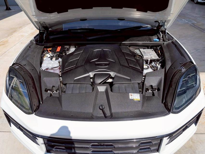 #PorscheCayenneCoupe ผลิตเยอรมัน รถออกจากศูนย์ AAS Porsche Cayenne E-Hybrid Coupe ปี 2024 รูปที่ 5