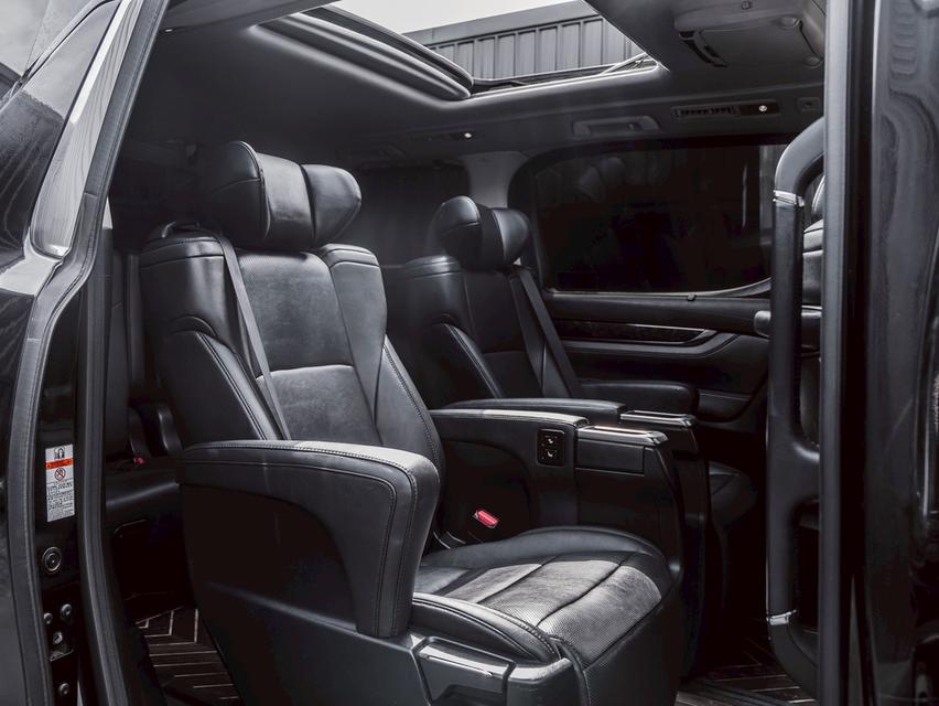 รหัสรถ 67GG5551 Toyota Alphard 30 SC ปี 2023 เป็นรถ MPV อเนกประสงค์แปลงโฉมเป็น Alphard 40  18