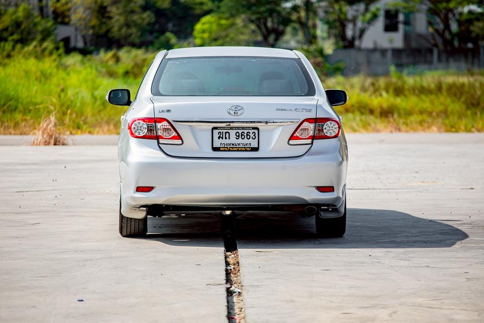 Toyota Altis 1.8G ปี 2012 เกียร์ออโต้ รุ่นท๊อป สีเทา สวยสภาพดี รูปที่ 6