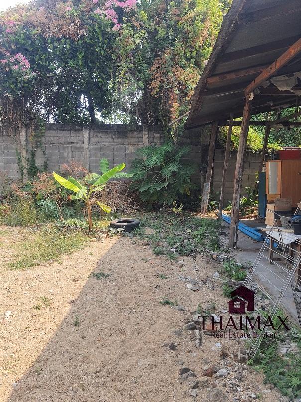 ที่ดินในคูเมืองเชียงใหม่ประมาณ 102 ตรว.  13.8 ล้าน (ราคาคุยกันได้) 3