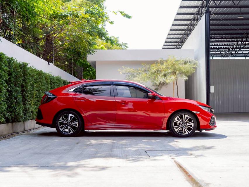 HONDA CIVIC 1.5 Turbo Hatcback ปีจด 2019 3