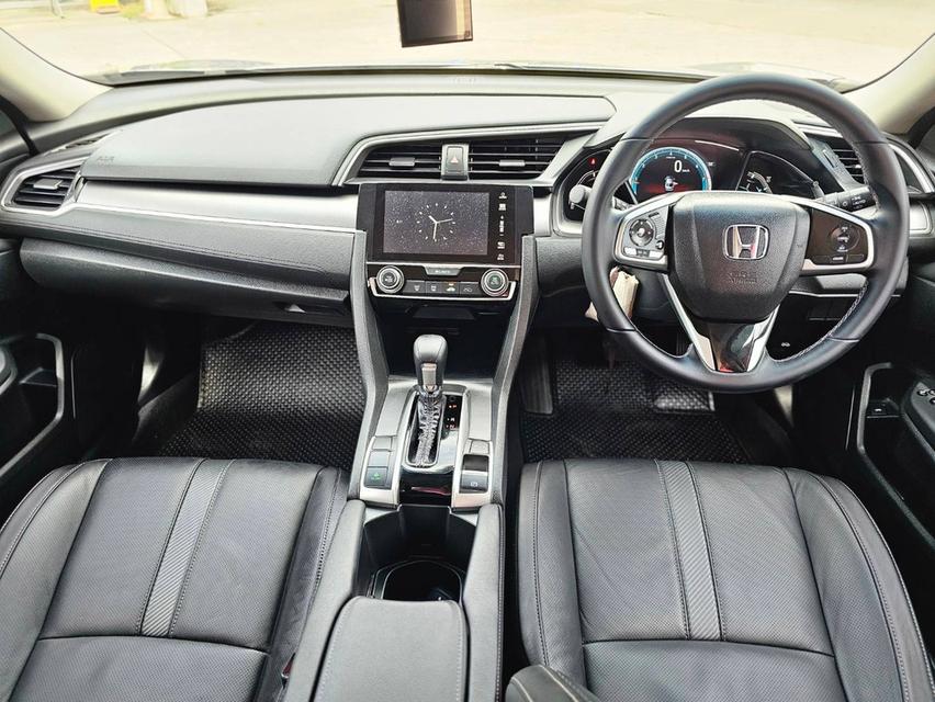 ขายHonda Civic 1.8EL ปี18 9