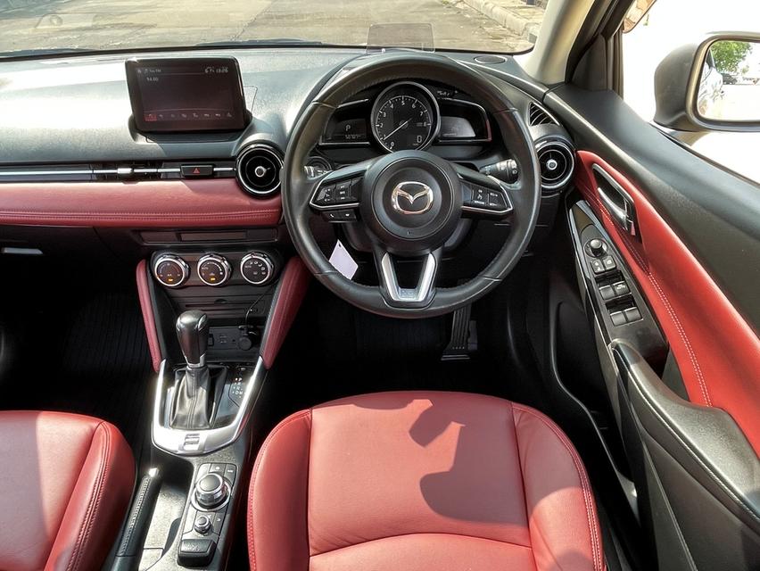 MAZDA 2 1.3 SKYACTIVE HIGH CONNECT (MNC) ปี 2019 สภาพป้ายแดง 6