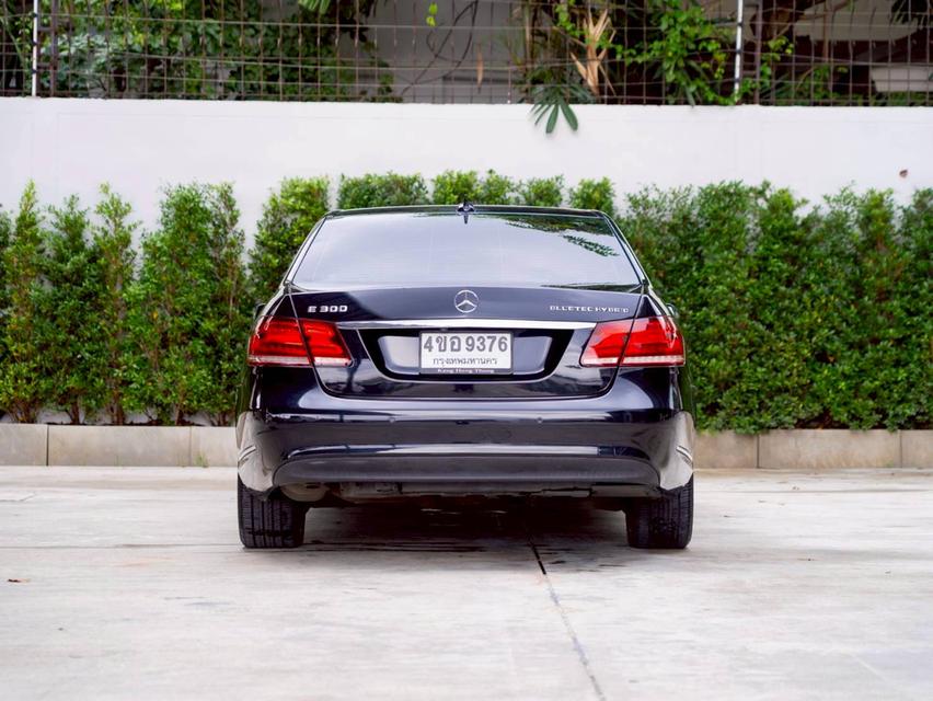 Benz E300 2.1Exclusive ปี17 6