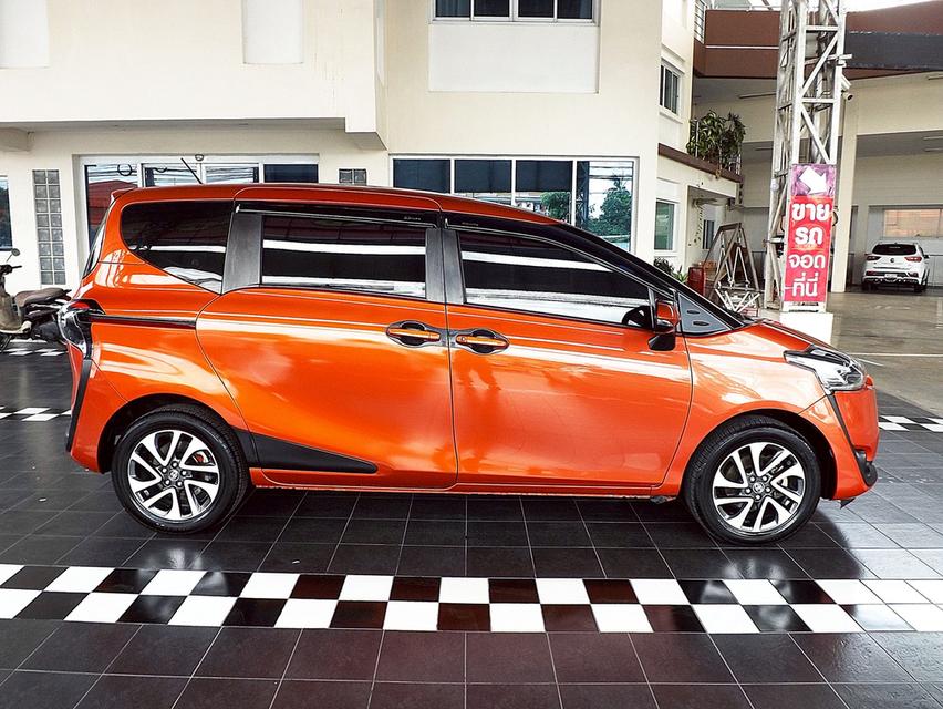 รหัสรถ KCY4643 TOYOTA SIENTA 1.5V AUTO ปี 2018 สีส้ม 8