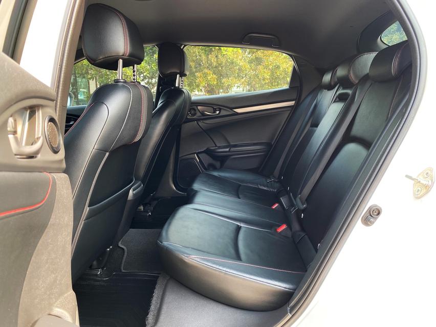 Honda Civic 1.5 FK Turbo RS Hatchback ปี2019 รูปที่ 7