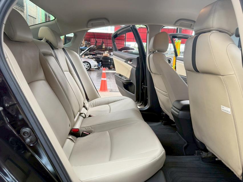 HONDA CIVIC FC 1.8 EL i-VTEC ปี2019รถบ้านแท้ ออพชั่นแน่นเต็มคัน ตัวท็อปสุด 10